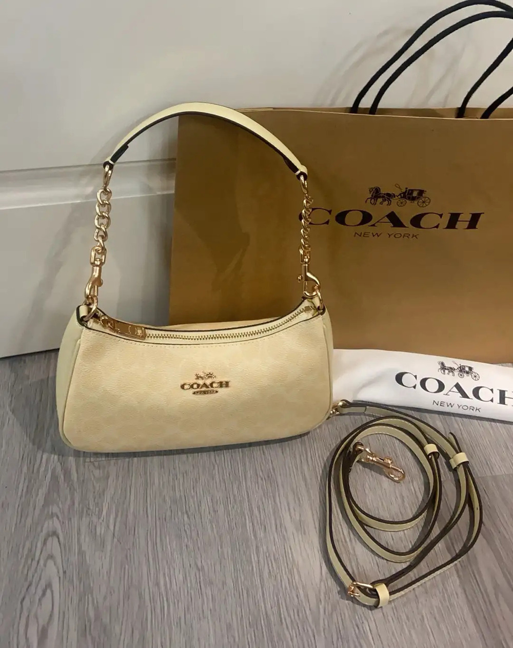 Coach pale yellow shoulder bag